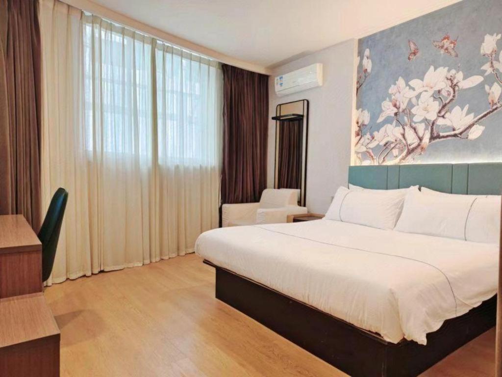 Hotel Magnotel Railway Station Magnolia Plaza 2*