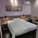 Magnotel Hotel Shanghai Railway Station Magnolia Plaza